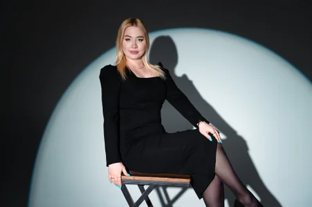 LunaHouston In Black, Softly Pic