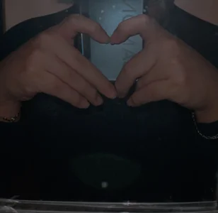 beautiful_hands_: Public ( 2 фото)