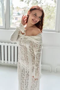 PollyHiller1 Snow white polly 🕊️ Pic 4