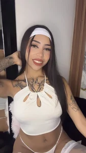 sweet_nati 👀🤍 slika 2