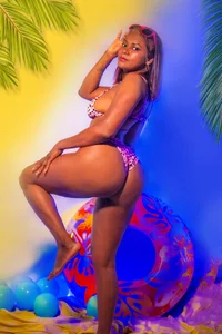 Very Hot Summer 🌞 od LisaBaileys  5 snímek