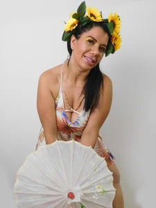 MatureHornyxxxIs a raining day♥ Bild 3