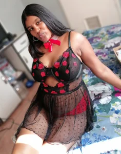 Lilmisskay18 Sexy slut Pic 3