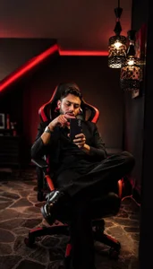 Boss_Domiinator "Here, I'm in charge. You just enjoy."😈 slika 5