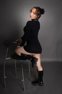 Kiara_Fox__ Public Immagine  6