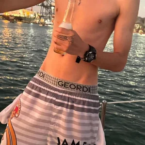 jeanfarelo abs Foto 6