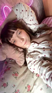 RileyNymph Will you stay in bed with me today? Pic 5