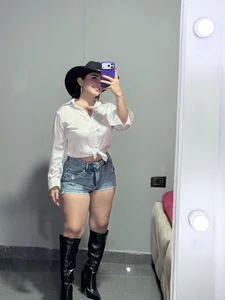 salomecute21 Vaquera 😉 Foto 4