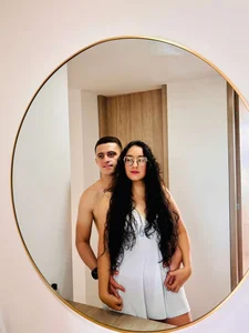 SexyCopleHot coople sexy Pic 2