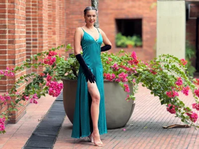 JoannaCox LOOK MY BEAUTIFUL DRESS Pic 3