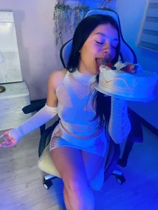 Lummii_ What a delicious cake, what a delicious moment. Immagine  2