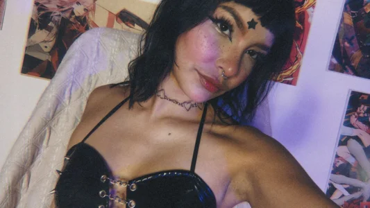 Luna-Chann Look at the stars Gambar 4