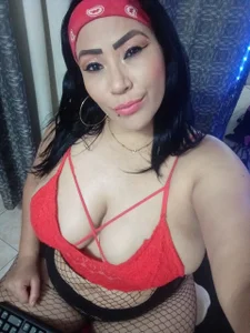 in home de mature_beautifull  6 photos