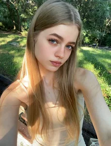 EmillyDiamond kullanıcısının Public albümü -  5 fotoğraf