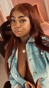 Brittanyjhons_のIntentions 🍒の 4枚の写真