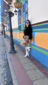 Public de Arya_d Foto 6