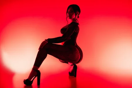 MavyStar Why didn't you get to me before, honey? ❤️‍🔥 Immagine  2