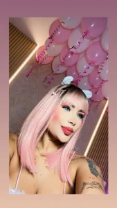 MaddyGray_ Maddy birthday Pic