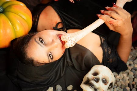 Sara-Vegaa TRICK OR TREAT🎃🤡 Pic 6