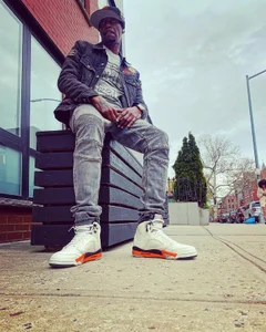 LongBrownDagger Public Bilde 3