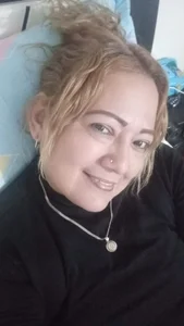 Public de Iris_Foster_  3 Imagens