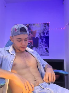 Brian_Adler me💋 Poză 3