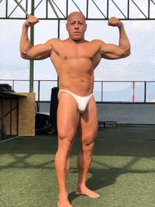 Jordan_Gomez_ DO YOU LIKE? Gambar 3