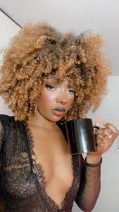 TIFFANYYSTAR Meee 🫶🏾🫶🏾 Pic