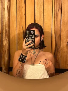 heidy_bloomのIndecent Natureの 3枚の写真