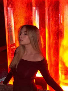 Cosmic_Lark Public Pic 3