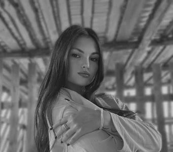 Zdjęcia NicoletteSix Public:  4