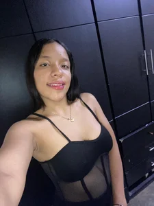 luxury_group's XXX Nude Photo 1