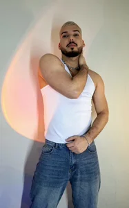 HenryBenso Between light and fire Foto 8