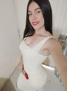 alysonJacksonのPublicの 3枚の写真