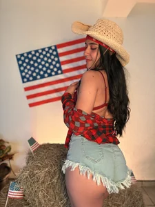 Xiomara_vega 🤠✨ My favorite look to celebrate the 4th of July 🇺🇸 Pic 6