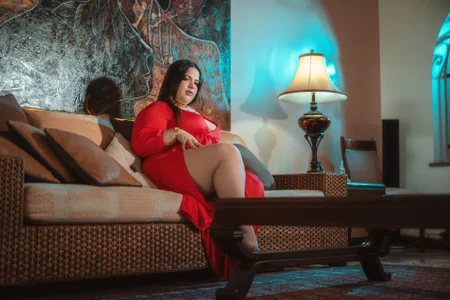 CloeFox18 elegant girl Pic 2