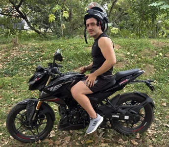 ALANNFERRER 🏍️ Foto 2