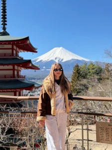 KateJonsonのMe and Mount Fuji 📍🗻の 5枚の写真