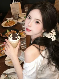 Nebula-qiu kullanıcısının 生活照 albümü -  2 fotoğraf