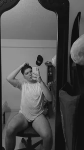 Public od simon_coltt_  2 snímek