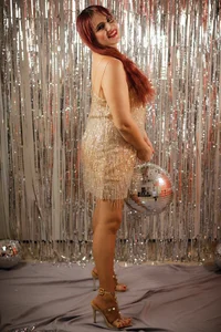 FOXYRIVER_ ✨ Each flash captures a secret, every shadow whisper desire รูป  4