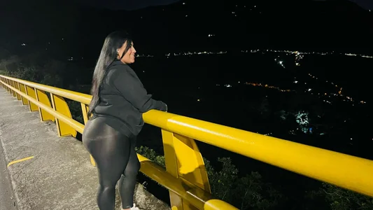 kiana_cream One day at the same time ⭐ Pic 2