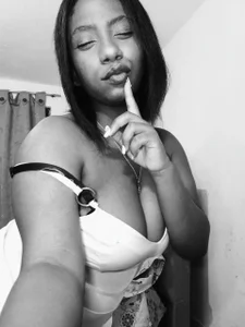 Public de Ashly_nicol95  2 photos