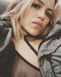 kattypark True, I am pretty... Pic 7