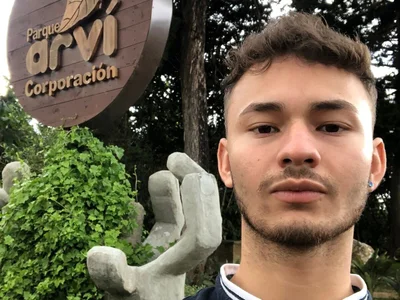 JacoLive Meet me صورة واحدة|JacoLive Meet me صورتان|JacoLive Meet me  3 صور|JacoLive Meet me  3 صورة