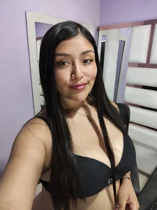 Aurora_fire1 Sexy girl💜 Pic 3