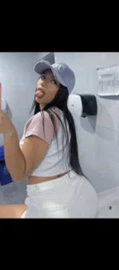 Ixchell_dewei Relax Pic