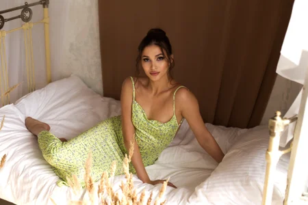 amanda_strong Just one look… Bilde 3