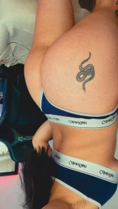 Amy_joones get lost in my curves 🎗 Immagine  5