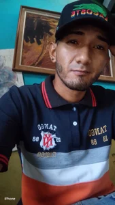 Emma_cum1 Public  2টি ছবি